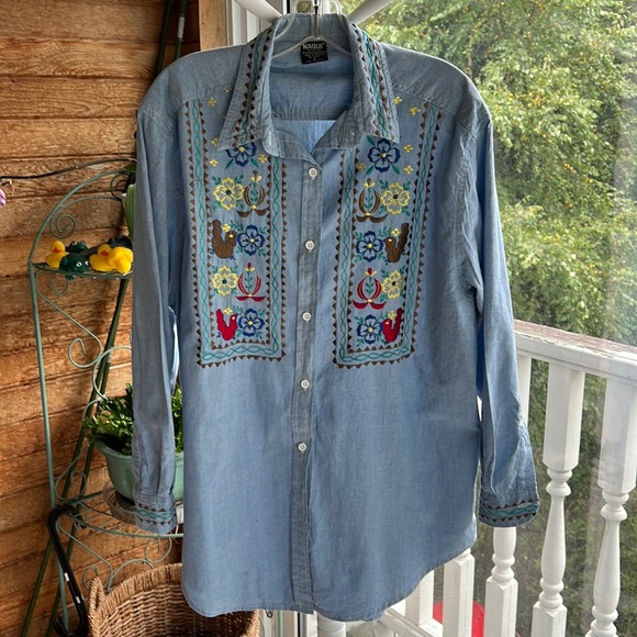 Cotton chambray embroidered tunic/blouse - Picture 1 of 6